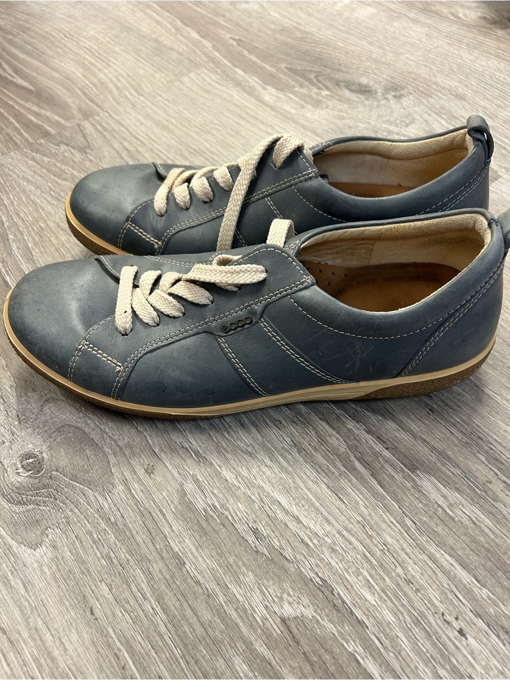 ECCO Chase Marine Sneakers in Blue